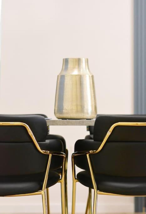 Sphinx Apartment Дуррес Екстер'єр фото